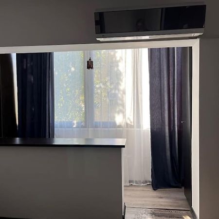 Mall Vitan Studio Eveline 布加勒斯特 外观 照片